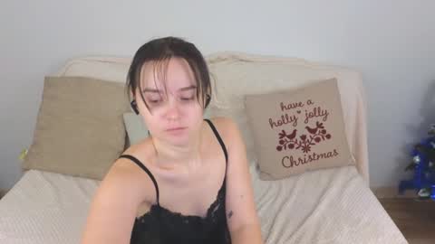 Ellie online show from January 2, 2:13 pm