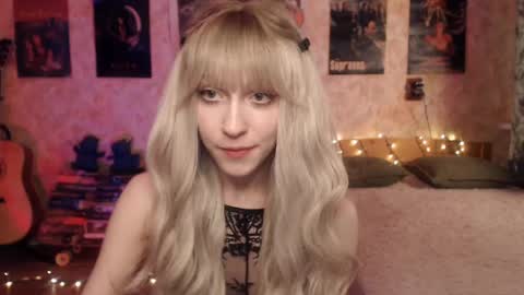 ellie_friendly online show from January 30, 12:06 pm