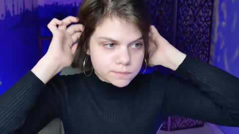 elliemurler online show from September 28, 9:14 am