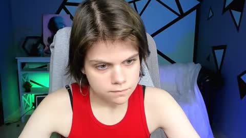 elliemurler online show from September 30, 9:04 am