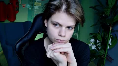 elliemurler online show from October 1, 9:25 am