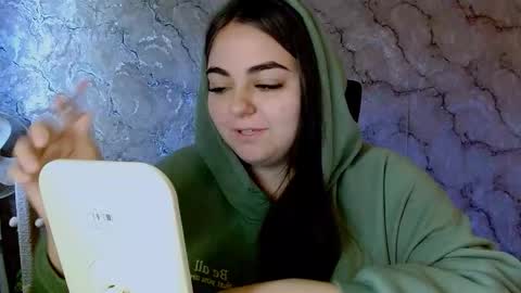 Ellie online show from September 25, 6:45 am