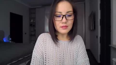 elliesoft online show from September 24, 7:51 am