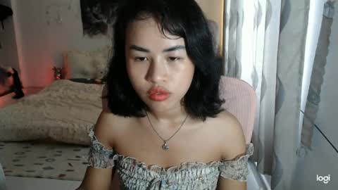 ellieyun online show from April 8, 4:14 am