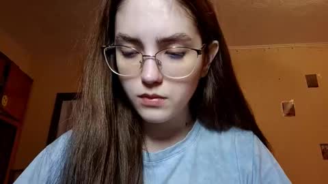 Kate online show from March 22, 2:23 pm