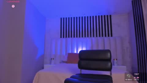 ELOISA OLIVERO online show from October 19, 7:27 pm