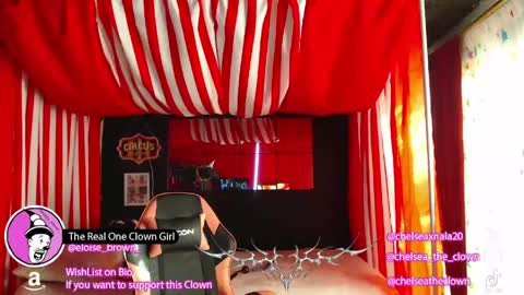 Chelsea  Please help me to reach 100 thumbs up online show from April 16, 9:39 pm