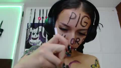 Chelsea  Please help me to reach 100 thumbs up online show from February 11, 1:41 am