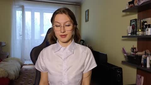 elsaangel online show from December 4, 6:11 am