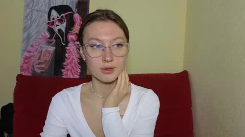 elsaangel online show from December 23, 5:06 am