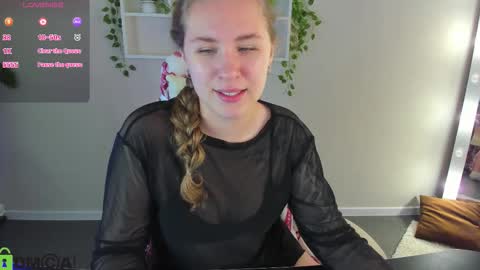 Elsie online show from November 7, 1:33 am