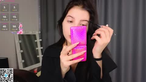 Elizabeth online show from January 27, 7:35 am