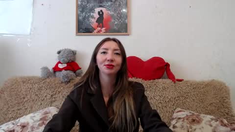 ElvinaSweet online show from April 17, 6:04 am