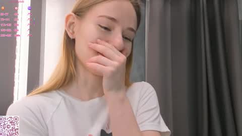 Elvina online show from October 30, 2:03 am