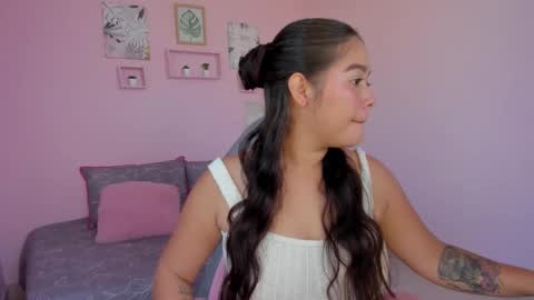 elys1 online show from April 3, 12:58 pm