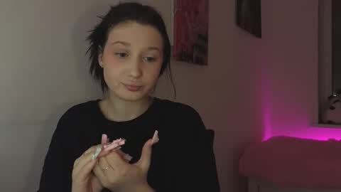 Em1l1a online show from October 11, 8:55 pm