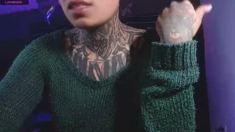 ema_ploxx online show from May 28, 2:31 am
