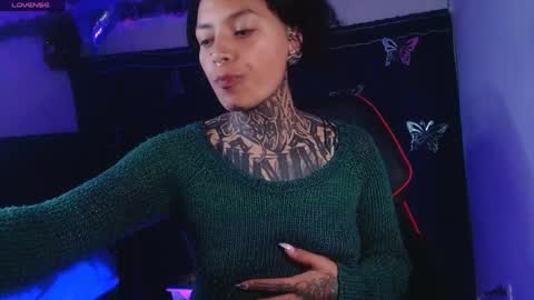 ema_ploxx online show from April 24, 3:20 am