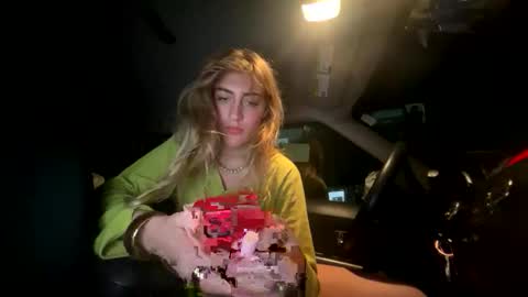 emc1234567 online show from December 2, 6:04 am