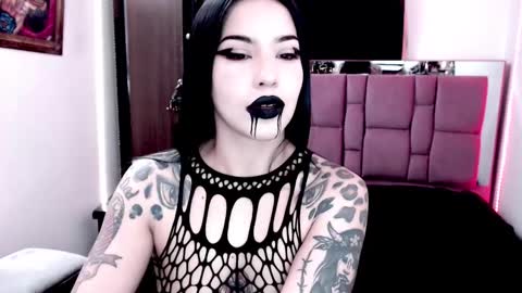 Emerald Black online show from January 20, 9:03 am