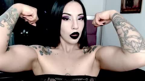 Emerald Black online show from November 23, 5:10 am