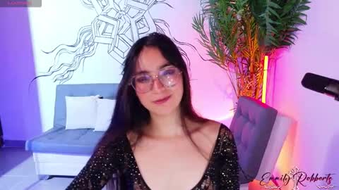 Emmily Roberts online show from March 2, 10:37 pm