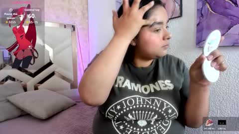 Emily online show from November 10, 7:09 pm