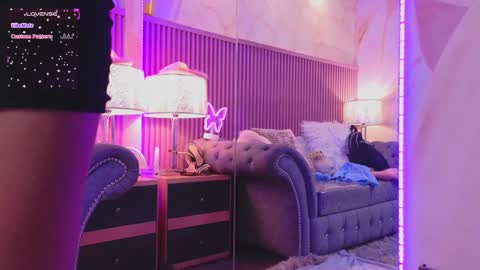 Emily online show from January 8, 12:47 pm