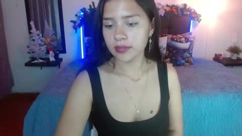 Emilia online show from November 20, 4:24 am