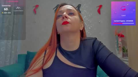 Emiliana online show from October 21, 9:57 am