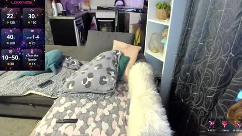 Emiliya online show from February 14, 2:07 am