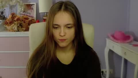 Emilly online show from March 5, 10:55 am