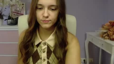 Emilly online show from January 10, 7:46 am