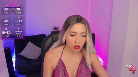 Emily online show from November 11, 5:14 am