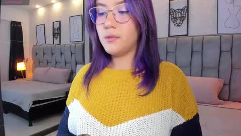 Emily online show from February 14, 5:09 am