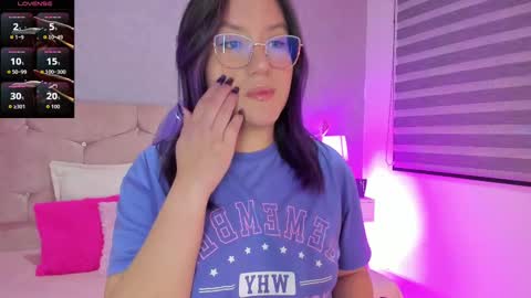 Emily online show from October 1, 3:22 am