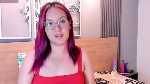 Emily online show from November 18, 3:40 am