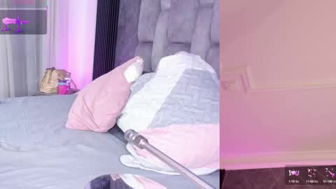 Emily online show from October 13, 12:08 pm