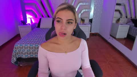 Emily online show from January 30, 10:29 am