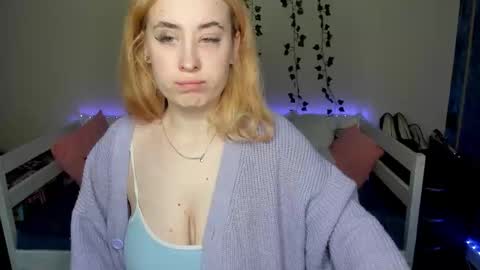 EMILY online show from October 15, 2:36 am