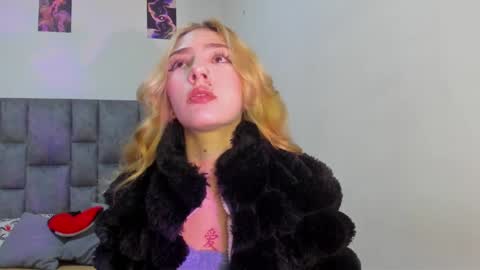 Emi online show from February 16, 6:52 pm