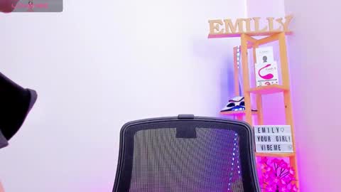 Emily online show from September 11, 1:22 pm