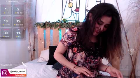 Emilly online show from December 17, 4:34 am