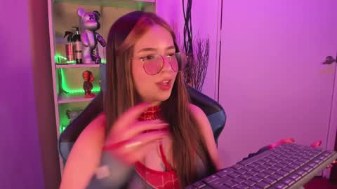 VALEEEN online show from February 6, 3:52 pm