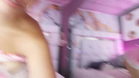 Emily online show from October 20, 7:22 am