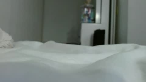 emily monrro online show from February 10, 2:30 am