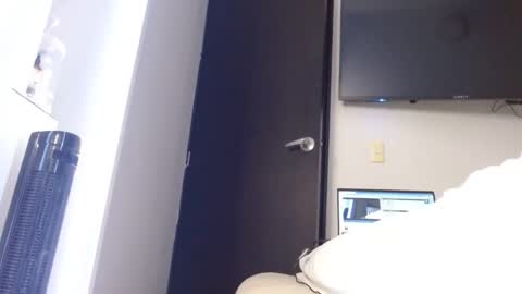 emily monrro online show from September 24, 2:21 am