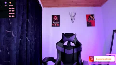  Emily Support me to have 100 likes plx online show from September 16, 8:39 pm