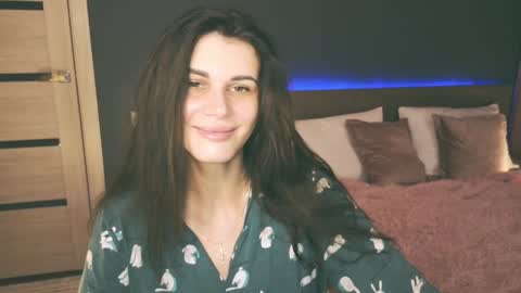 Emily online show from February 2, 1:45 am