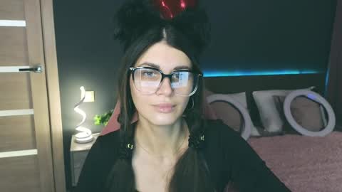 Emily online show from February 12, 2:14 am